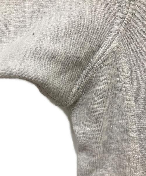 Champion（チャンピオン）Champion (チャンピオン) クルーネックスウェット/刺繍タグ/90’s グレー×パープル サイズ:XLの古着・服飾アイテム