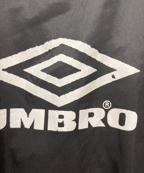 UMBRO（アンブロ）UMBRO (アンブロ) ナイロンプルオーバー ブラック サイズ:O-XOの古着・服飾アイテム