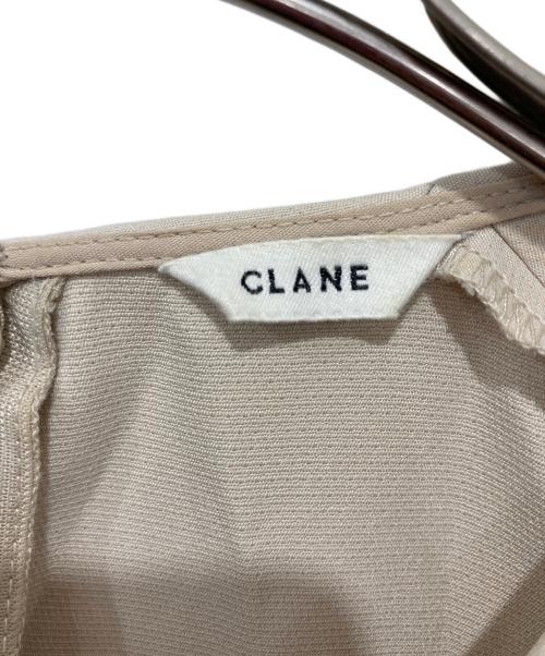 CLANE（クラネ）CLANE (クラネ) LANTERN SLEEVE FLARE ONE PIECE ベージュ サイズ:2の古着・服飾アイテム