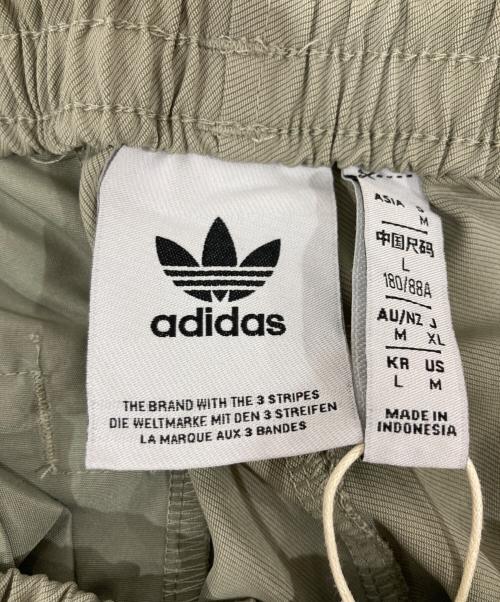 adidas（アディダス）adidas (アディダス) Parachute Pants オリーブ サイズ:Mの古着・服飾アイテム