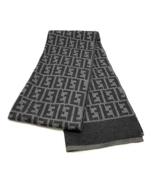FENDI（フェンディ）FENDI (フェンディ) ズッカ柄マフラー グレーの古着・服飾アイテム