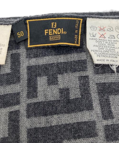 FENDI（フェンディ）FENDI (フェンディ) ズッカ柄マフラー グレーの古着・服飾アイテム