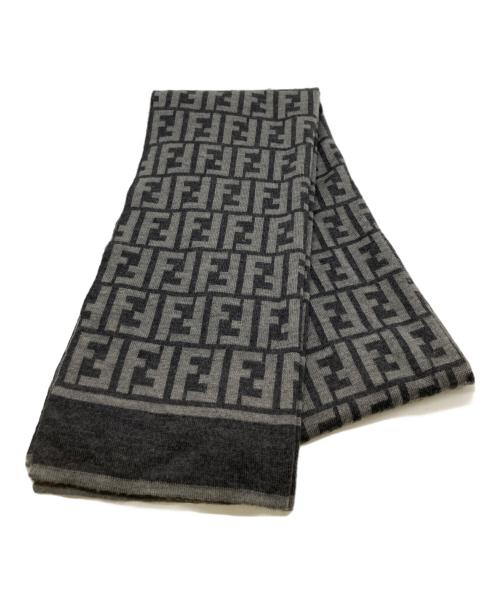 FENDI（フェンディ）FENDI (フェンディ) ズッカ柄マフラー グレーの古着・服飾アイテム
