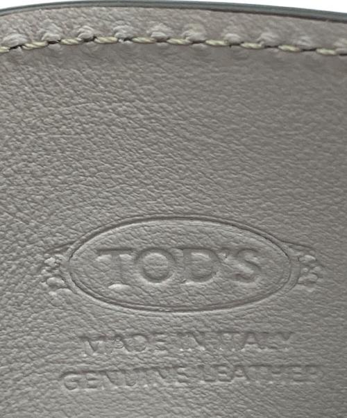 TOD'S（トッズ）TOD'S (トッズ) T タイムレス レザー クレジッ ト カード ケース グレーの古着・服飾アイテム