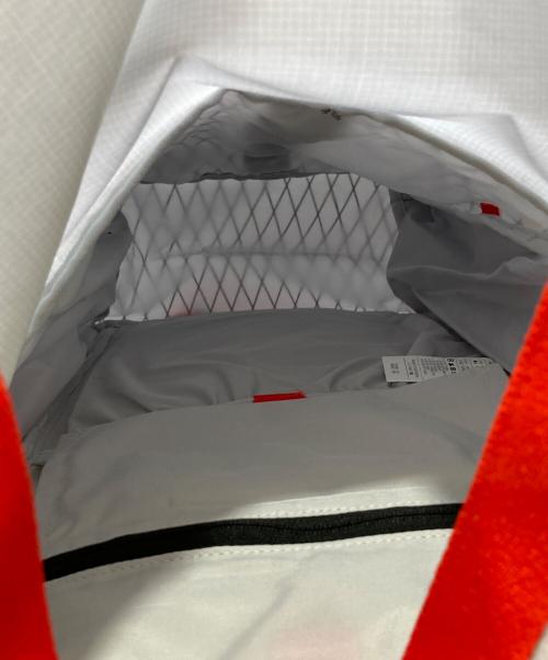 NIKE ACG（ナイキエーシージー）NIKE ACG (ナイキエージーシー) Aysen Daypack ホワイトの古着・服飾アイテム