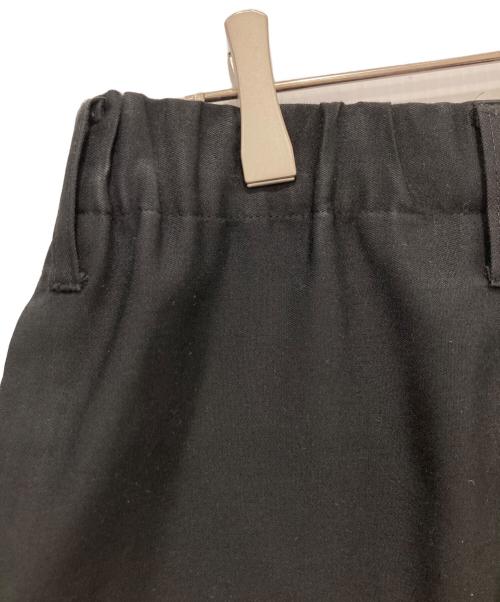 ISSEY MIYAKE MEN（イッセイミヤケメン）ISSEY MIYAKE MEN (イッセイミヤケメン) 変形パンツ ブラック サイズ:下記参照の古着・服飾アイテム