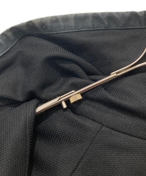 KING LOUIE（キングルイ）KING LOUIE (キングルイ) ダック時フーデッドジャケット ブラック サイズ:3XLの古着・服飾アイテム