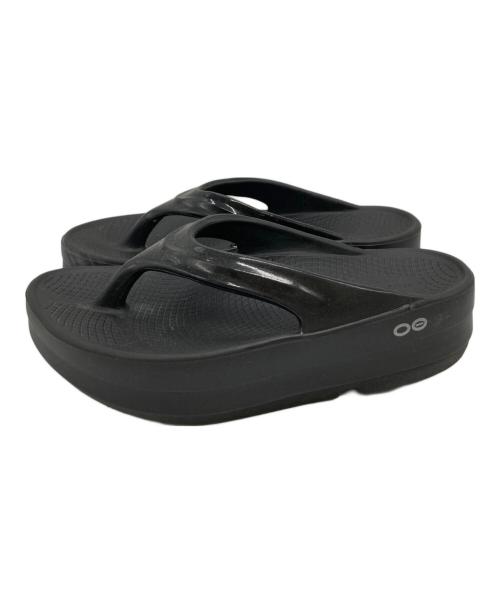 OOFOS（ウーフォス）OOFOS (ウーフォス) OOmega サンダル ブラック サイズ:37の古着・服飾アイテム