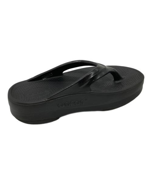 OOFOS（ウーフォス）OOFOS (ウーフォス) OOmega サンダル ブラック サイズ:37の古着・服飾アイテム