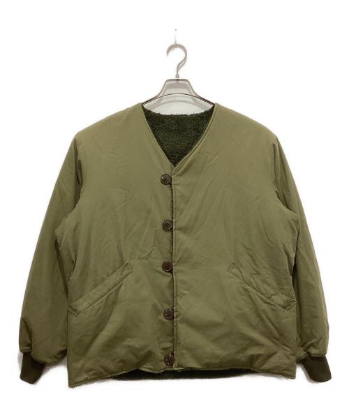 ARMY TWILL（アーミーツイル）ARMY TWILL (アーミーツイル) JOURNAL STANDARD relume (ジャーナルスタンダード レリューム) 別注リバーシブル ノーカラーブルゾン オリーブ サイズ:Lの古着・服飾アイテム