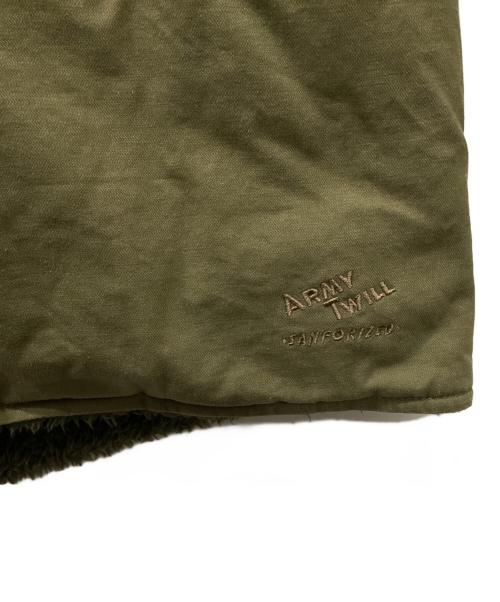 ARMY TWILL（アーミーツイル）ARMY TWILL (アーミーツイル) JOURNAL STANDARD relume (ジャーナルスタンダード レリューム) 別注リバーシブル ノーカラーブルゾン オリーブ サイズ:Lの古着・服飾アイテム