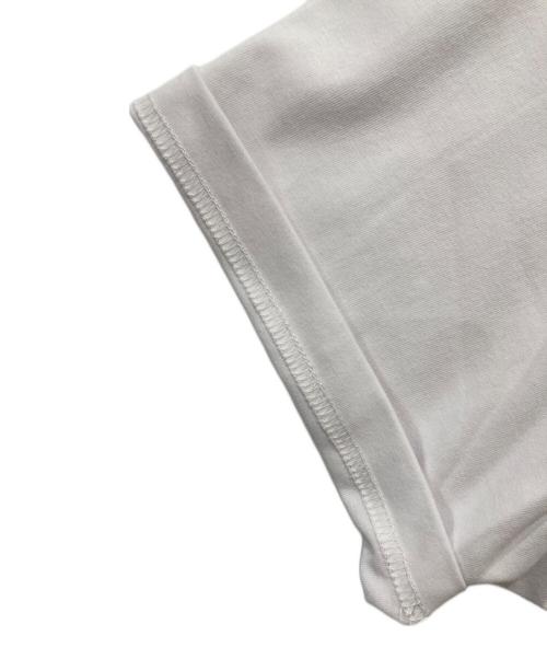 F.C.R.B.（エフシーレアルブリストル）F.C.R.B. (エフシーレアルブリストル) 50 LETTERED EMBLEM TEE ホワイト サイズ:Lの古着・服飾アイテム