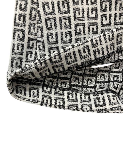 GIVENCHY（ジバンシィ）GIVENCHY (ジバンシィ) ショートパンツ ブラック×ホワイト サイズ:25の古着・服飾アイテム
