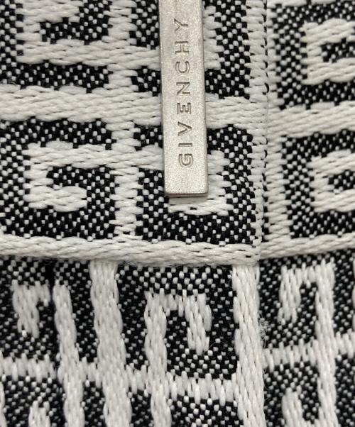 GIVENCHY（ジバンシィ）GIVENCHY (ジバンシィ) ショートパンツ ブラック×ホワイト サイズ:25の古着・服飾アイテム