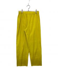 me ISSEY MIYAKE（ミーイッセイ ミヤケ）の古着「プリーツパンツ」｜イエロー