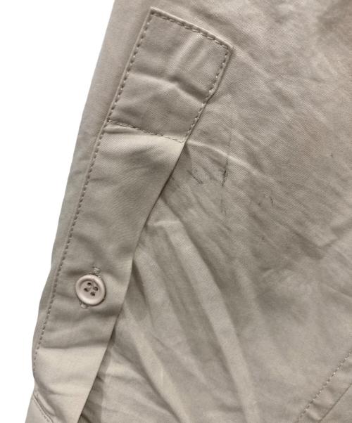 BOTTEGA VENETA（ボッテガベネタ）BOTTEGA VENETA (ボッテガベネタ) コットンポプリンシャツ ベージュ サイズ:38の古着・服飾アイテム