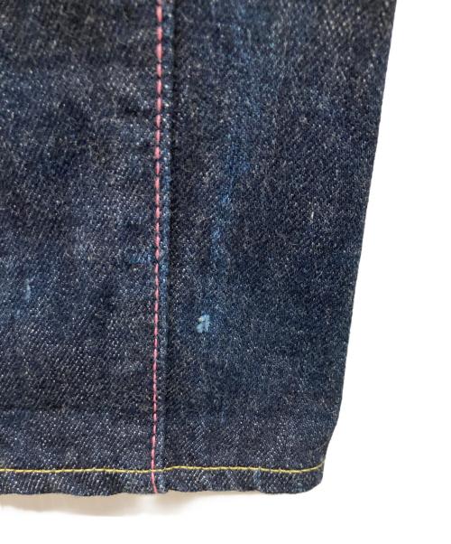 MOMOTARO JEANS（桃太郎ジーンズ）MOMOTARO JEANS (桃太郎ジーンズ) 出陣ナローテーパードデニムパンツ インディゴ サイズ:30の古着・服飾アイテム