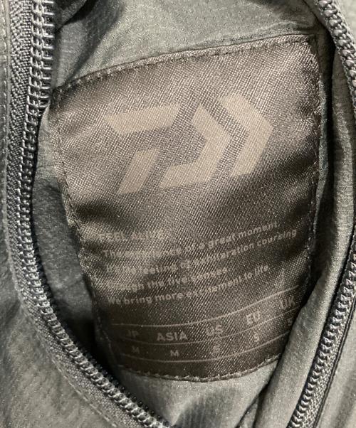 DAIWA PIER39（ダイワ ピア39）DAIWA PIER39 (ダイワ ピア39) TECH REVERSIBLE PULLOVER PUFF JACKET / プルオーバースタンドカラーパフジャケット グレー サイズ:Mの古着・服飾アイテム