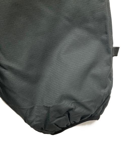 DAIWA PIER39（ダイワ ピア39）DAIWA PIER39 (ダイワ ピア39) TECH REVERSIBLE PULLOVER PUFF JACKET / プルオーバースタンドカラーパフジャケット グレー サイズ:Mの古着・服飾アイテム