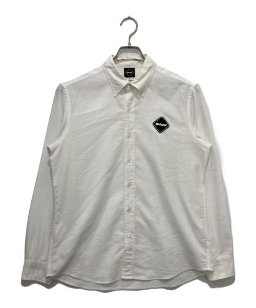 F.C.R.B.（エフシーレアルブリストル）F.C.R.B. (エフシーレアルブリストル) COOLMAX EMBLEM B.D.SHIRT ホワイト サイズ:Mの古着・服飾アイテム