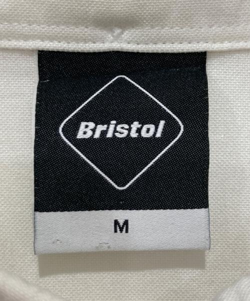 F.C.R.B.（エフシーレアルブリストル）F.C.R.B. (エフシーレアルブリストル) COOLMAX EMBLEM B.D.SHIRT ホワイト サイズ:Mの古着・服飾アイテム