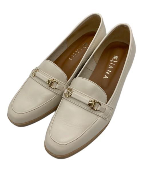 DIANA（ダイアナ）DIANA (ダイアナ) ビット付きローファー アイボリー サイズ:23　1/2の古着・服飾アイテム