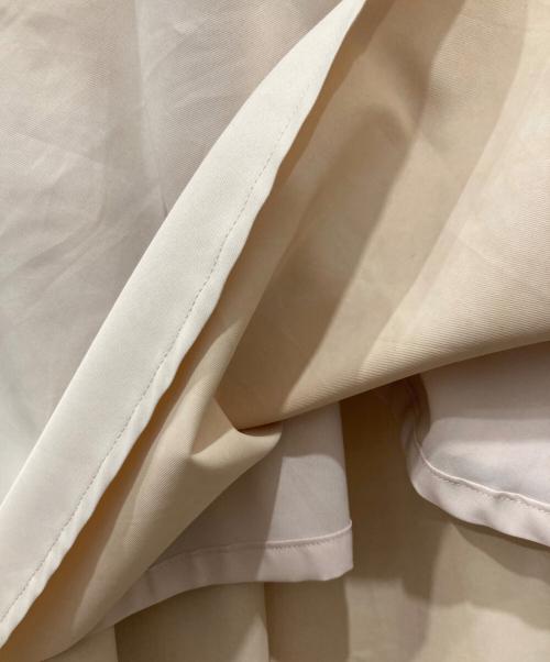 machatt（マチャット）machatt (マチャット) vネックジャンパースカート ベージュ サイズ:Freeの古着・服飾アイテム