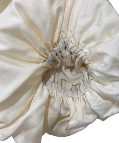 Spick and Span（スピック＆スパン）Spick and Span (スピックアンドスパン) Higuchi*Sカシュクールフリルブラウス ベージュ サイズ:下記参照の古着・服飾アイテム