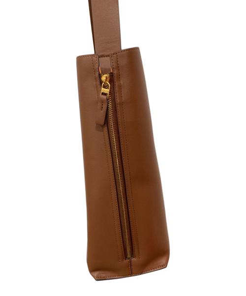 EPOR（エポール）EPOR (エポール) Y BAG Shoulder Large ブラウンの古着・服飾アイテム