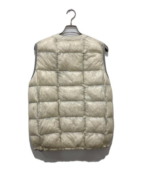 and wander（アンドワンダー）and wander (アンドワンダー) diamond stitch down vest アイボリー サイズ:Lの古着・服飾アイテム