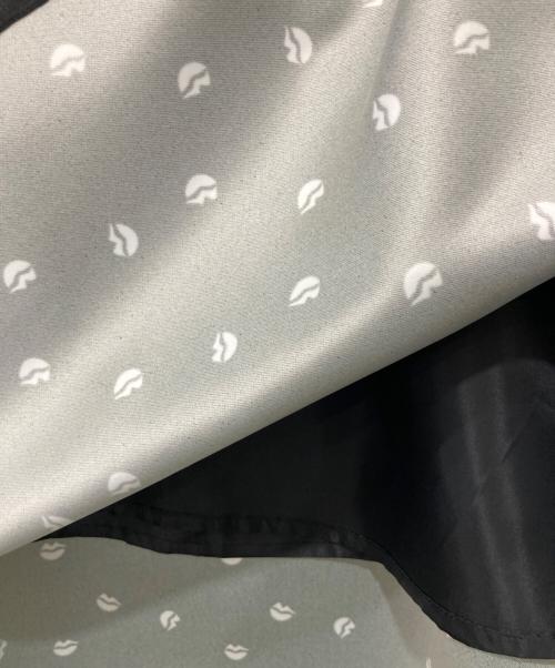 DOUBLE STANDARD CLOTHING（ダブルスタンダードクロージング）DOUBLE STANDARD CLOTHING (ダブルスタンダードクロージング) サテンプリントフレアースカート ブラック サイズ:38の古着・服飾アイテム