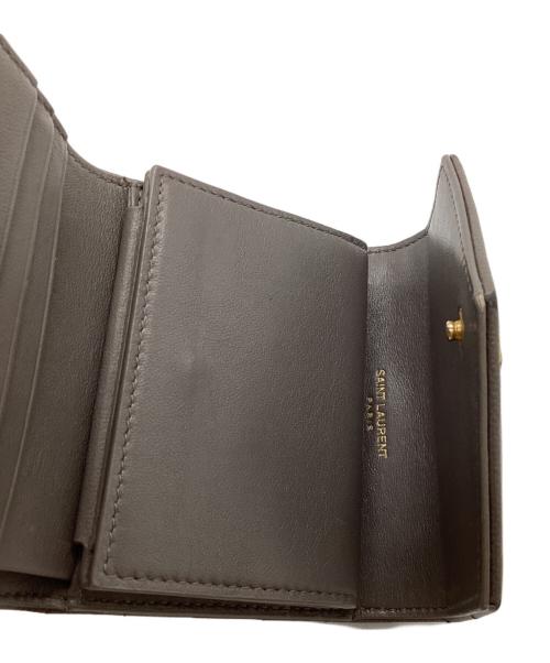 Saint Laurent Paris（サンローランパリ）Saint Laurent Paris (サンローランパリ) モノグラム マルチフォールドウォレット グレーの古着・服飾アイテム