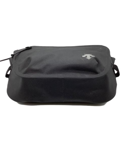 DESCENTE（デサント）DESCENTE (デサント) ショルダーバッグ ブラックの古着・服飾アイテム