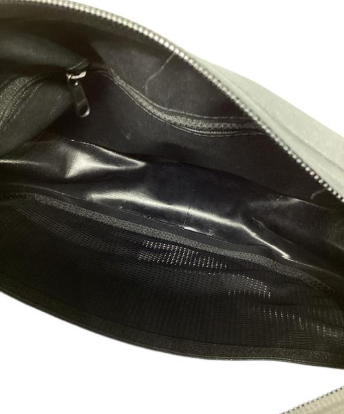 DESCENTE（デサント）DESCENTE (デサント) ショルダーバッグ ブラックの古着・服飾アイテム