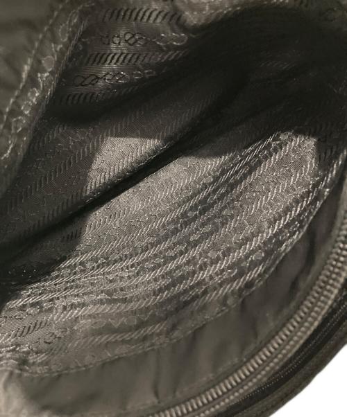 PRADA（プラダ）PRADA (プラダ) ナイロンハンドバッグ ブラックの古着・服飾アイテム