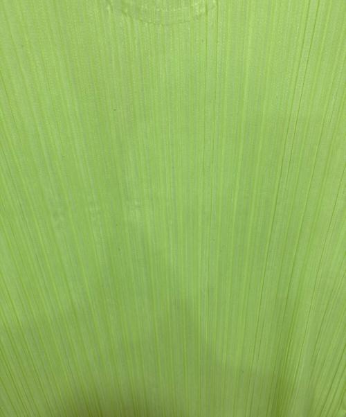 PLEATS PLEASE（プリーツプリーズ）PLEATS PLEASE (プリーツプリーズ) プリーツノースリーブカットソー グリーン サイズ:4の古着・服飾アイテム