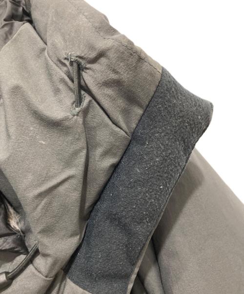 THE NORTH FACE（ザ ノース フェイス）THE NORTH FACE (ザ ノース フェイス) BELAYER PARKA グレー サイズ:Lの古着・服飾アイテム