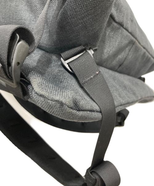 TERG by Helinox（ターグ バイ ヘリノックス）TERG by Helinox (ターグ バイ ヘリノックス) 15TH TRIALリュック グレーの古着・服飾アイテム