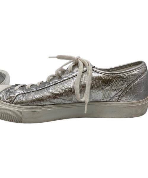 LOUIS VUITTON（ルイ ヴィトン）LOUIS VUITTON (ルイ ヴィトン) ダミエ タトゥーライン チェッカー柄 ロゴスニーカー シルバー サイズ:9 1/2の古着・服飾アイテム