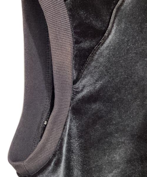 DOLCE & GABBANA（ドルチェ＆ガッバーナ）DOLCE & GABBANA (ドルチェ＆ガッバーナ) ベロアベスト ブラウン×ブラック サイズ:XSの古着・服飾アイテム