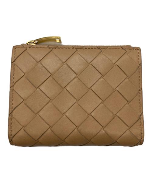 BOTTEGA VENETA（ボッテガベネタ）BOTTEGA VENETA (ボッテガベネタ) NAPPA イントレチャート二つ折り財布 ベージュの古着・服飾アイテム