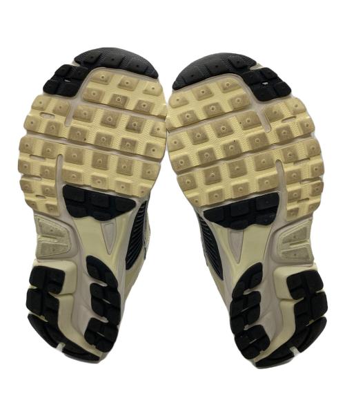 NIKE（ナイキ）NIKE (ナイキ) Zoom Vomero 5/ナイキ ズーム ボメロ 5 アイボリー サイズ:27cmの古着・服飾アイテム