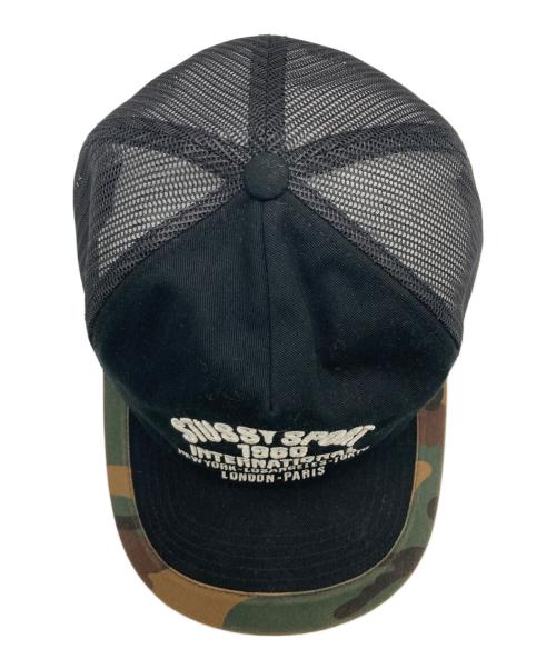 stussy（ステューシー）stussy (ステューシー) TRUCKER INTERNATIONAL SNAPBACK カーキ×ブラック サイズ:　の古着・服飾アイテム