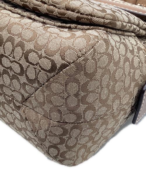 COACH（コーチ）COACH (コーチ) Mini Signature Soho Shoulder Bag ベージュの古着・服飾アイテム