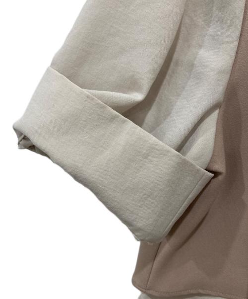 UNITED TOKYO（ユナイテッドトーキョー）UNITED TOKYO (ユナイテッドトーキョー) ハーフタイショートスリーブブラウス ベージュ サイズ:ＦＲＥＥ+の古着・服飾アイテム