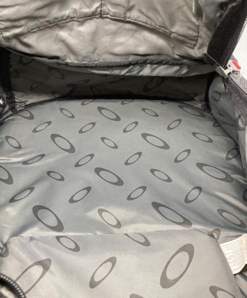 OAKLEY（オークリー）OAKLEY (オークリー) リュック ブラックの古着・服飾アイテム