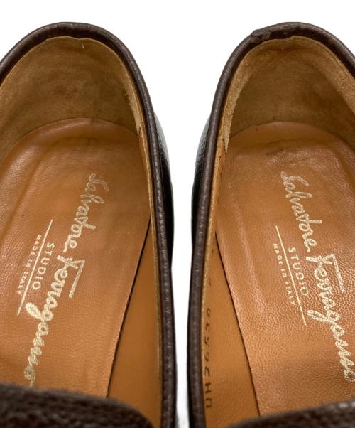 Salvatore Ferragamo（サルヴァトーレ フェラガモ）Salvatore Ferragamo (サルヴァトーレ フェラガモ) ローファー ブラウン サイズ:8 1/2の古着・服飾アイテム