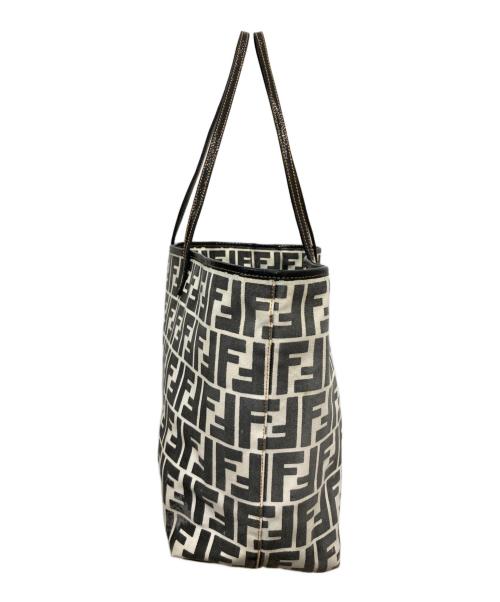 FENDI（フェンディ）FENDI (フェンディ) ズッカ柄トートバッグ ホワイト×グレーの古着・服飾アイテム