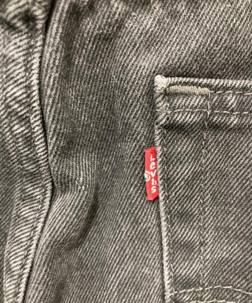 LEVI'S（リーバイス）LEVI'S (リーバイス) 505ブラックデニム ブラック サイズ:W32L30の古着・服飾アイテム