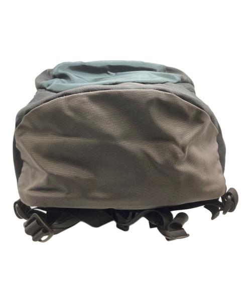 ARC'TERYX（アークテリクス）ARC'TERYX (アークテリクス) BEAMS BOY (ビームスボーイ) MANTIS 26 リュック グレー×ブラックの古着・服飾アイテム